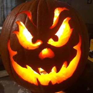 Meet your Posher, Ladriana